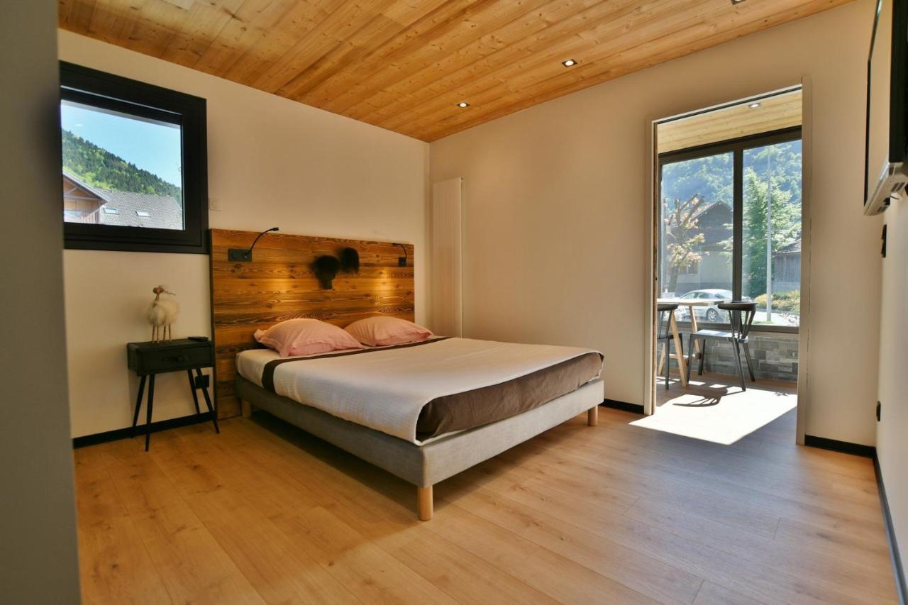 Bel Appartement Centre De Thones Lumineux Et Spacieux Neuf Экстерьер фото